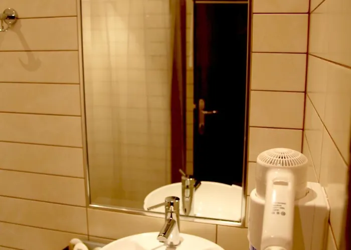 Avra Hotel
