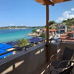 Avra Hotel 3*