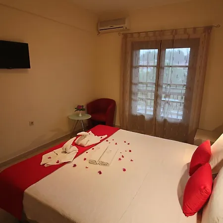 Avra 3* Ormos Panagias