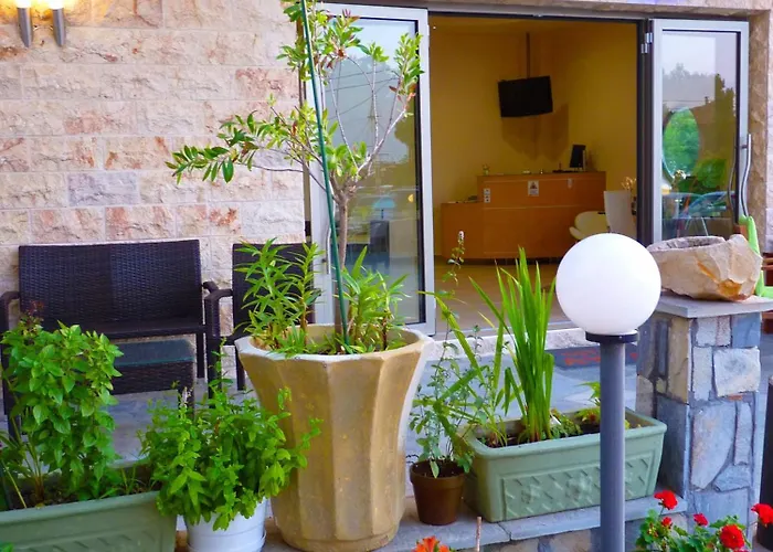 Avra מלון אורמוס פנגיאס