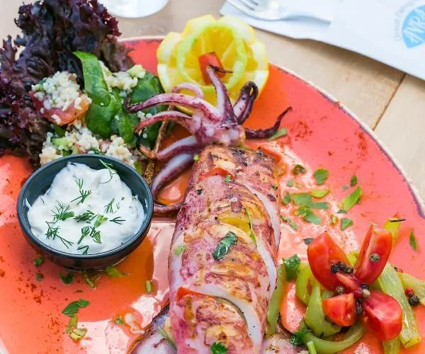 Avra 3* אורמוס פנגיאס