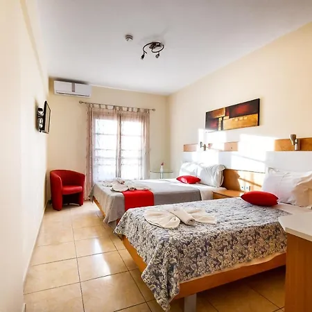 Hotel Avra Ormos Panagias