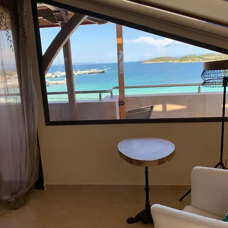 Avra 3* Ormos Panagias